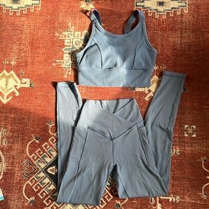 Aerie Crossover High Waist Pocket Leggings & High Impact Ribbed Sports Bra
